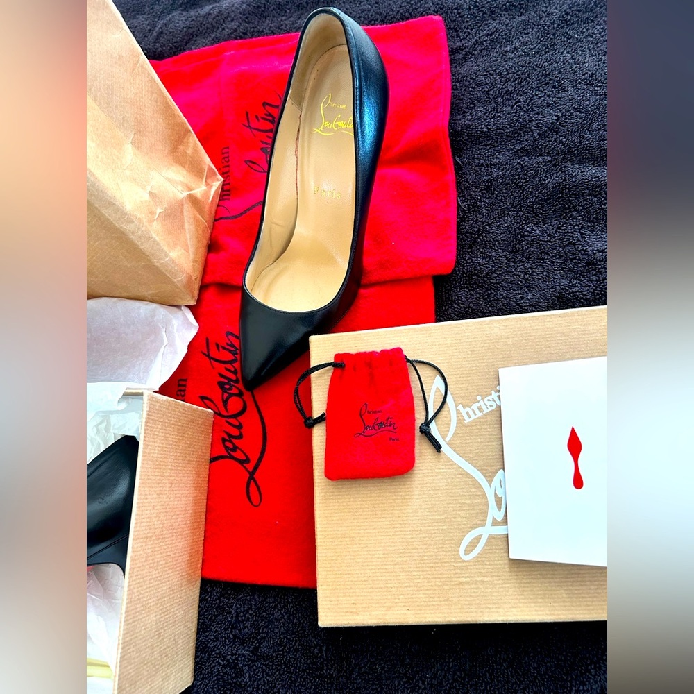 100 % Authentic 100 mm Christian Louboutin Napa Black Heels